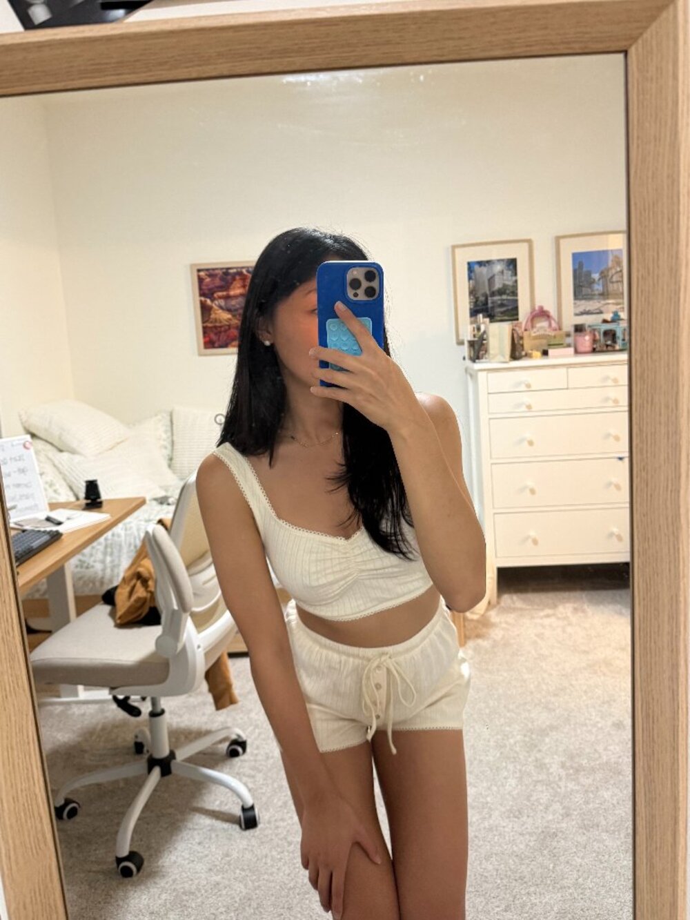 Majorelle Women's Cream set